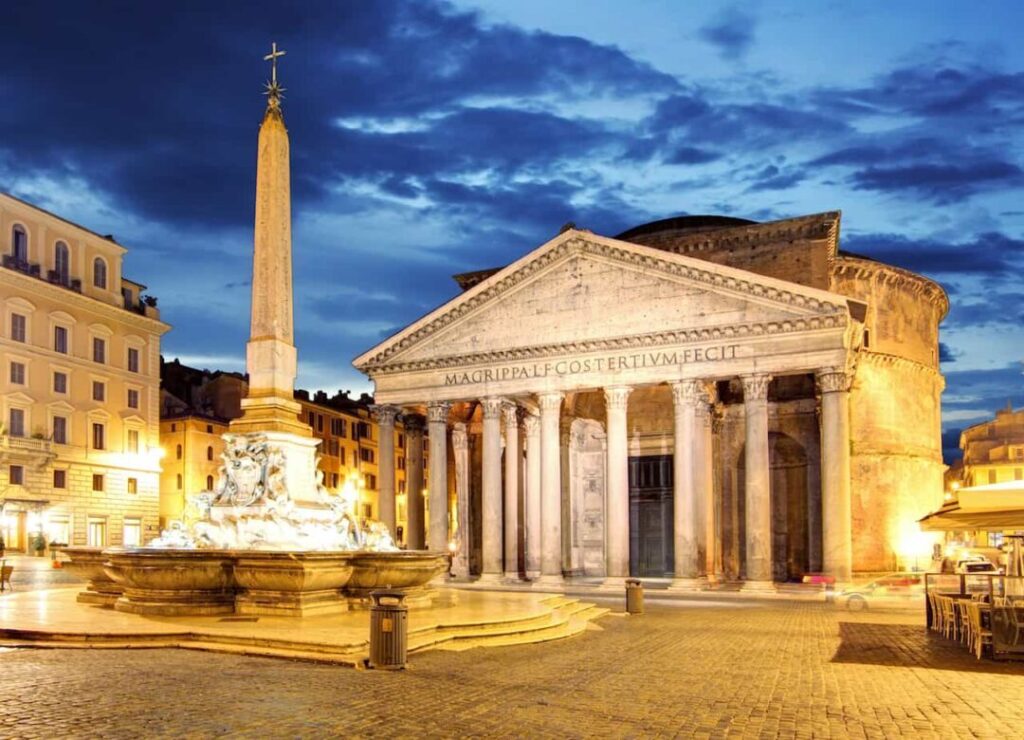 The Pantheon in Rome Italy. Touring it is among the best things to do in Rome.