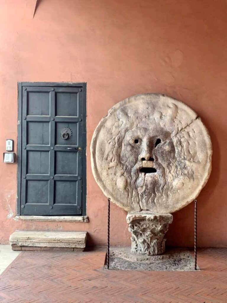 The Bocca della Verità (Mouth of Truth) during three days in Rome