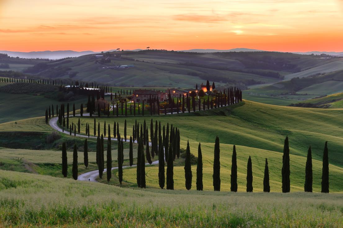 Crete Senesi -Where to stay in Tuscany countryside with vineyards and rolling hills in Italy