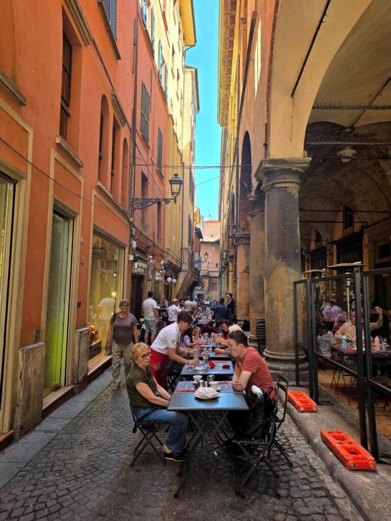 Dining along Via d'Azeglio in Bologna 