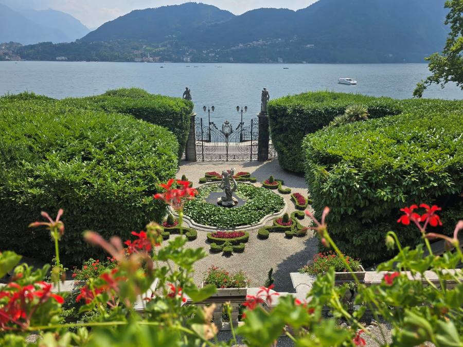 Villa Carlotta gardens overlooking Como lake